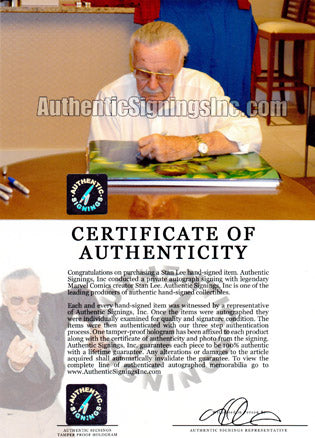 Stan Lee Autographed Incredible Hulk 16x20 Photo