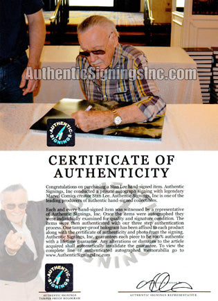 Stan Lee Autographed Incredible Hulk The Avengers 16x20 Photo